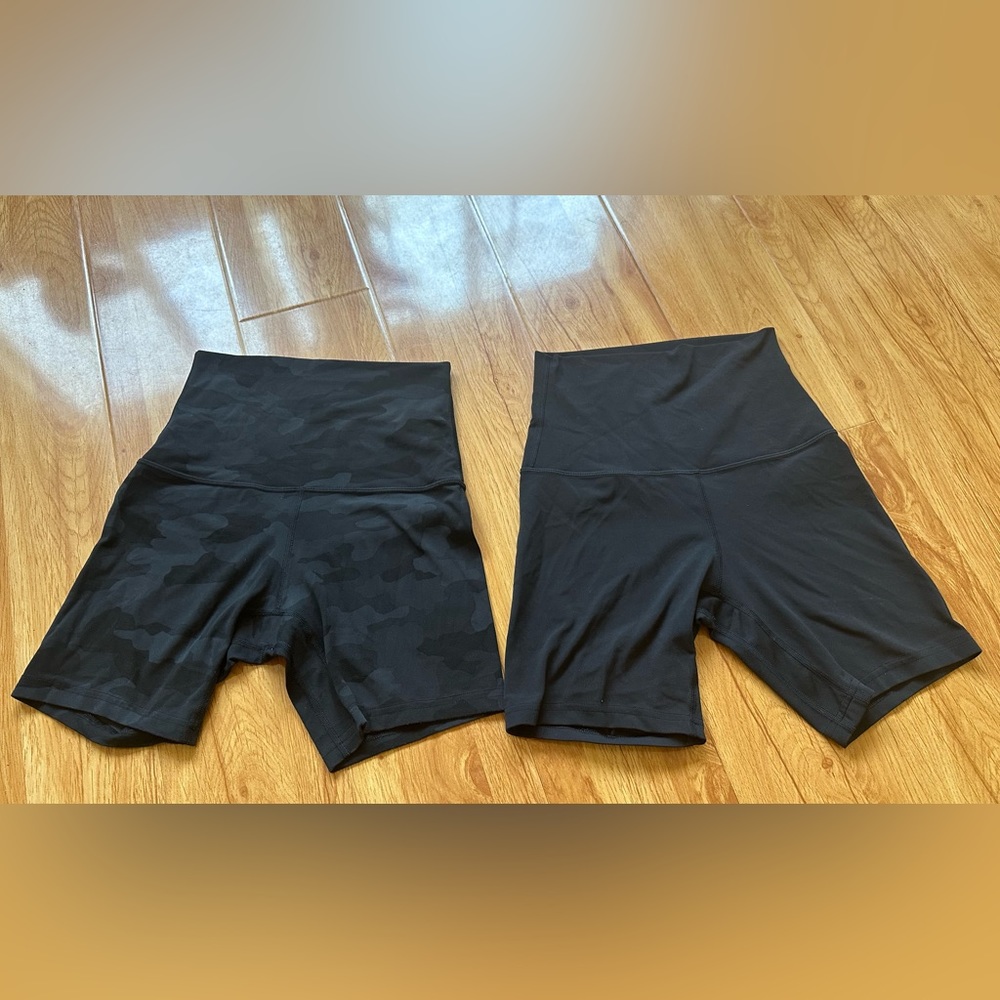 Lululemon Align Super High Rise Shorts black and gray camo size 4